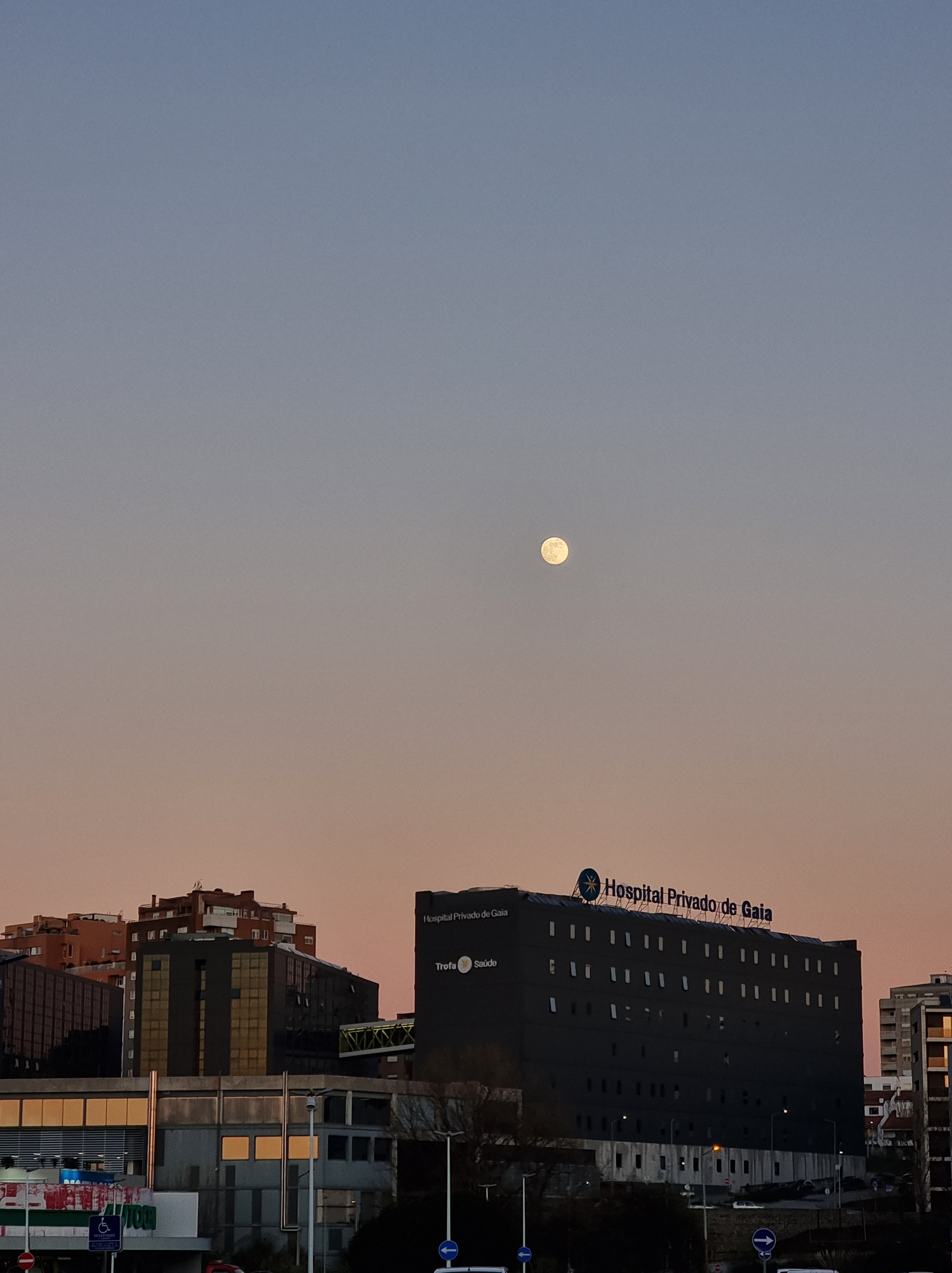 O olá a um 2023 desafiante